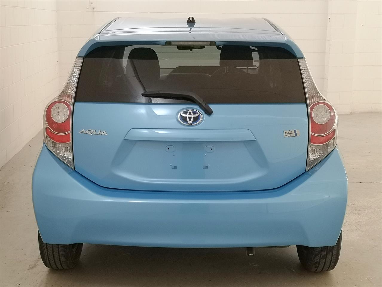 2013 Toyota Aqua