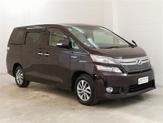 2012 Toyota Vellfire - Thumbnail