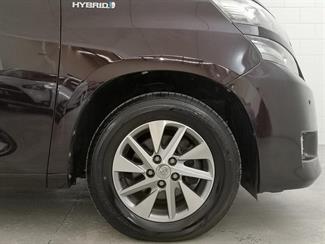 2012 Toyota Vellfire - Thumbnail