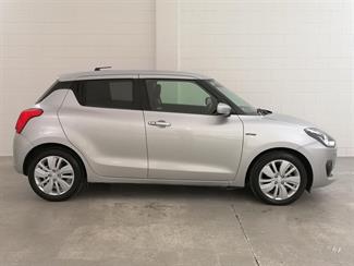 2017 Suzuki Swift - Thumbnail