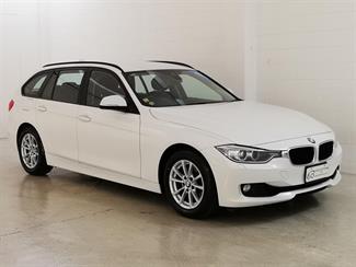 2013 BMW 320i - Thumbnail