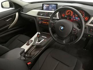 2013 BMW 320i - Thumbnail