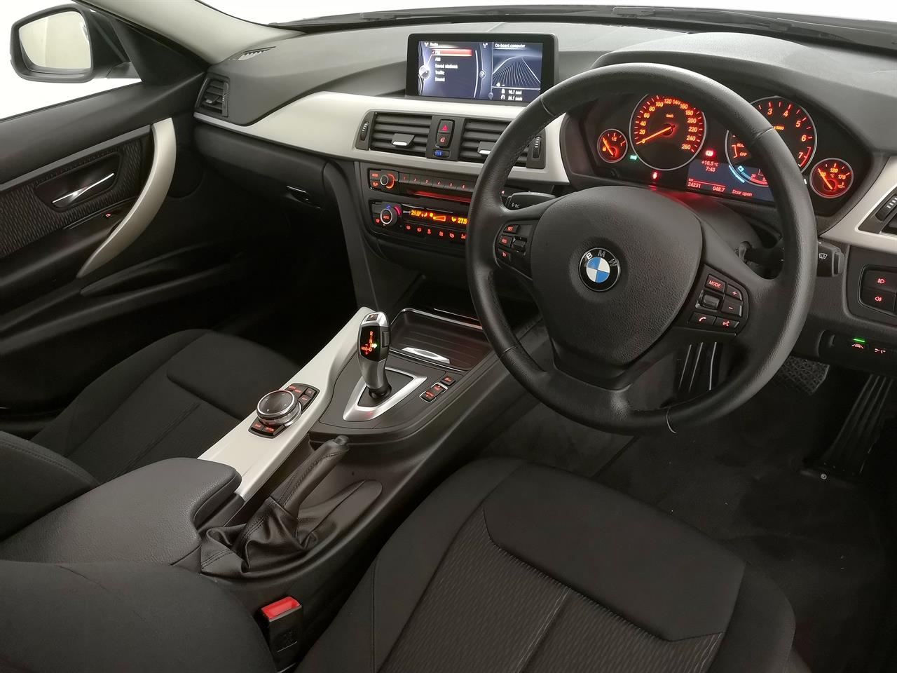 2013 BMW 320i