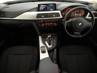 2013 BMW 320i - Thumbnail