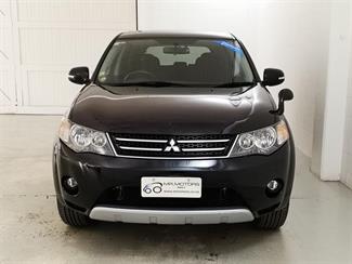 2012 Mitsubishi Outlander - Thumbnail