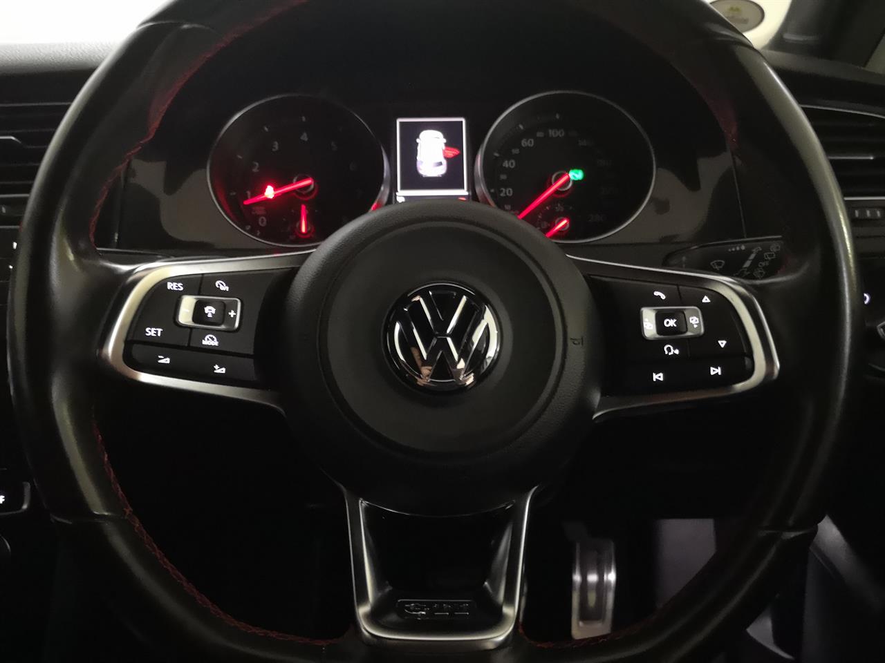 2015 Volkswagen Golf