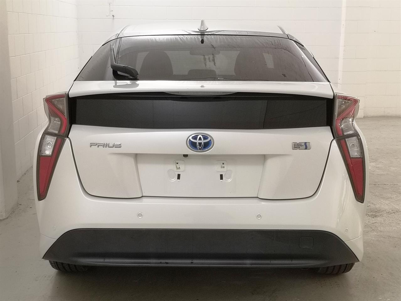 2016 Toyota Prius