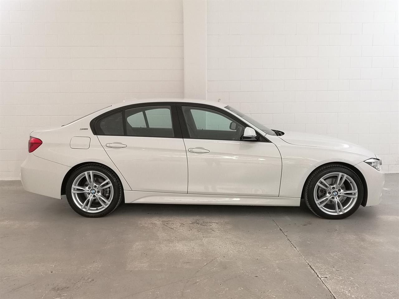 2016 BMW 330e