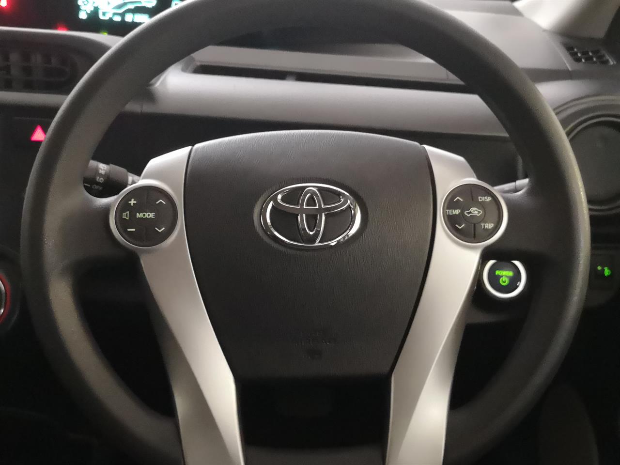 2013 Toyota Aqua