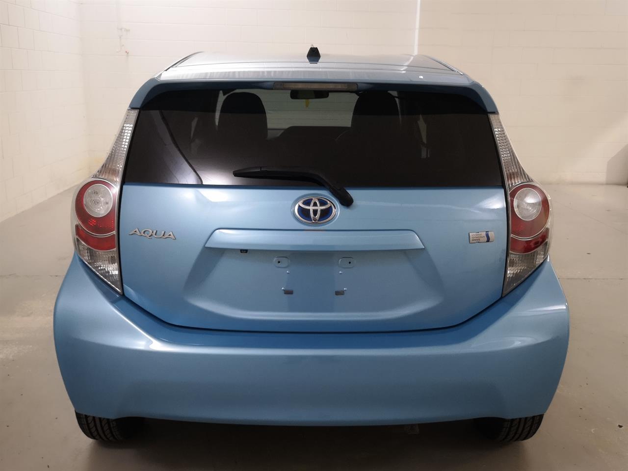 2013 Toyota Aqua