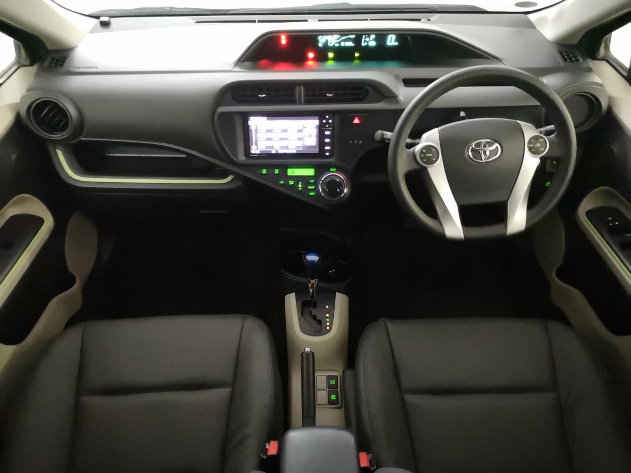 2013 Toyota Aqua