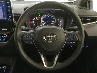 2020 Toyota Corolla - Thumbnail