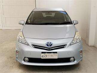 2013 Toyota Prius - Thumbnail