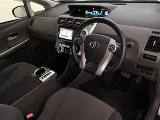 2013 Toyota Prius - Thumbnail