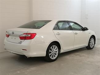 2013 Toyota Camry - Thumbnail