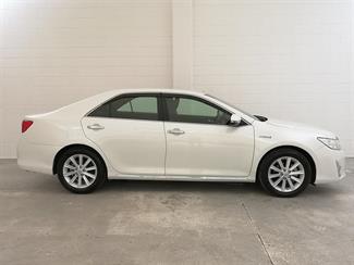 2013 Toyota Camry - Thumbnail