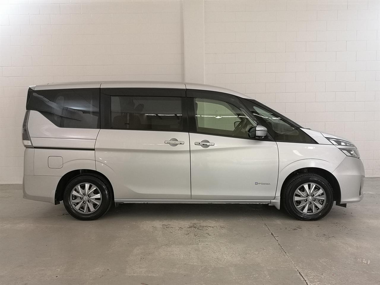 2018 Nissan Serena