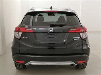 2016 Honda Vezel - Thumbnail