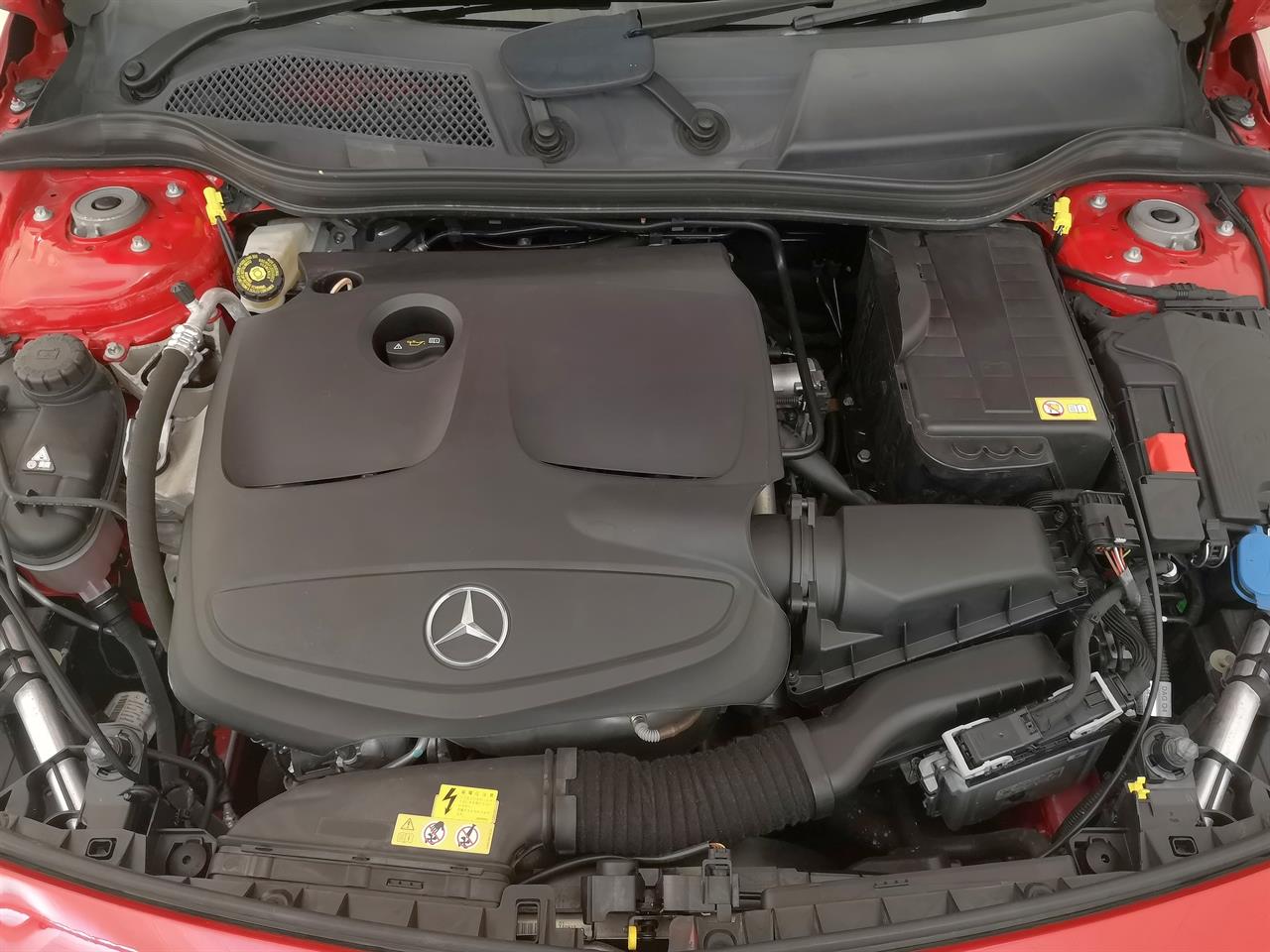 2015 Mercedes-Benz A 180