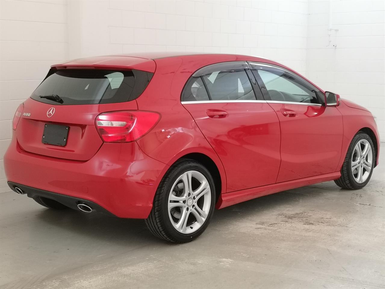 2015 Mercedes-Benz A 180