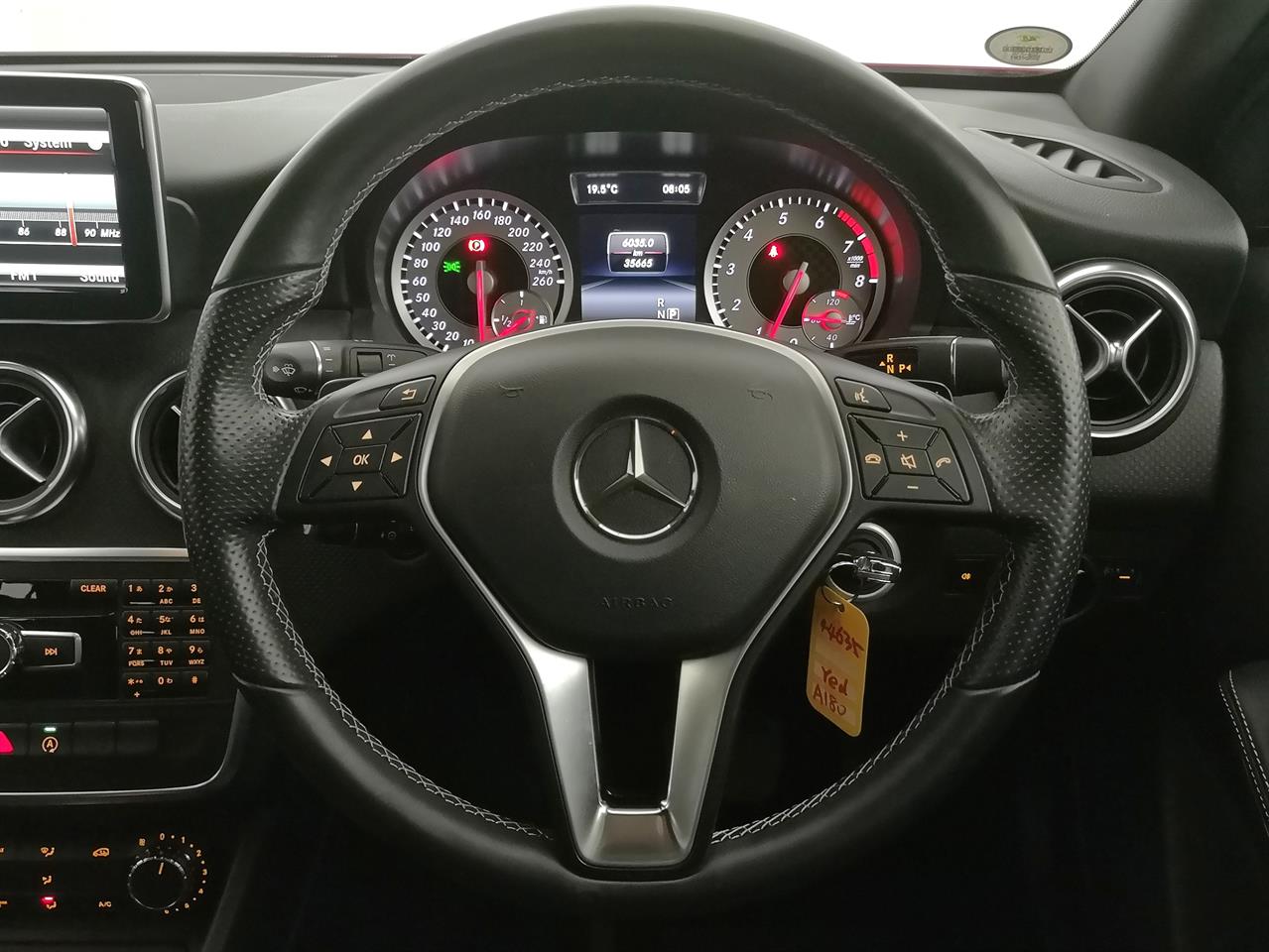 2015 Mercedes-Benz A 180