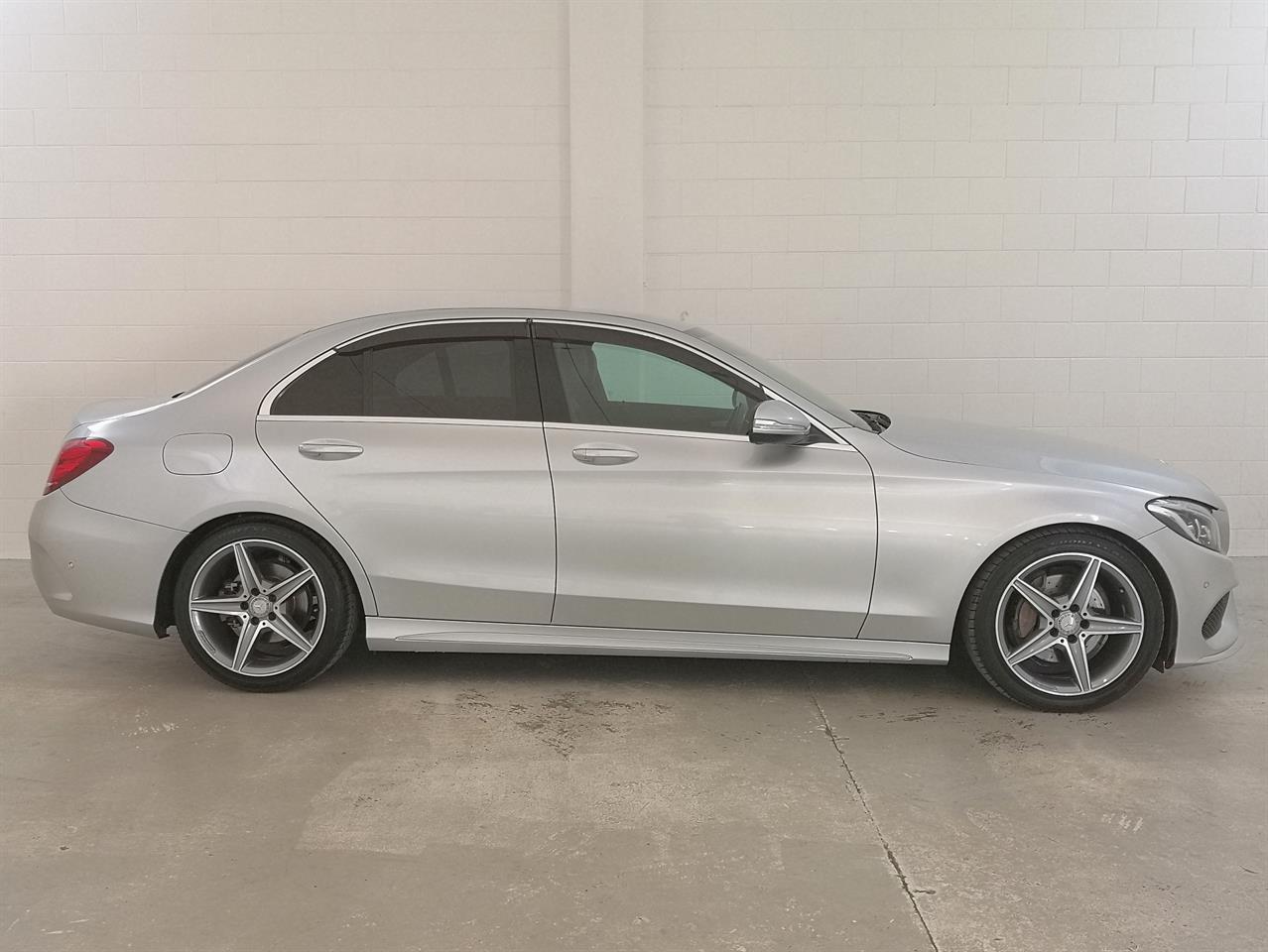 2015 Mercedes-Benz C 200