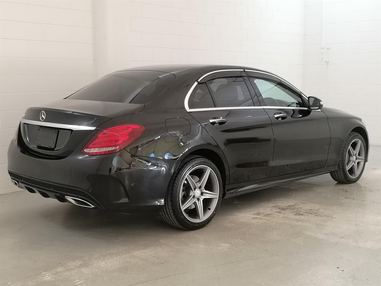 2015 Mercedes-Benz C 200