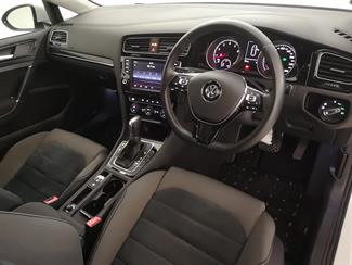 2014 Volkswagen Golf - Thumbnail