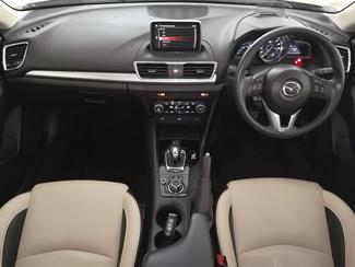 2015 Mazda Axela - Thumbnail