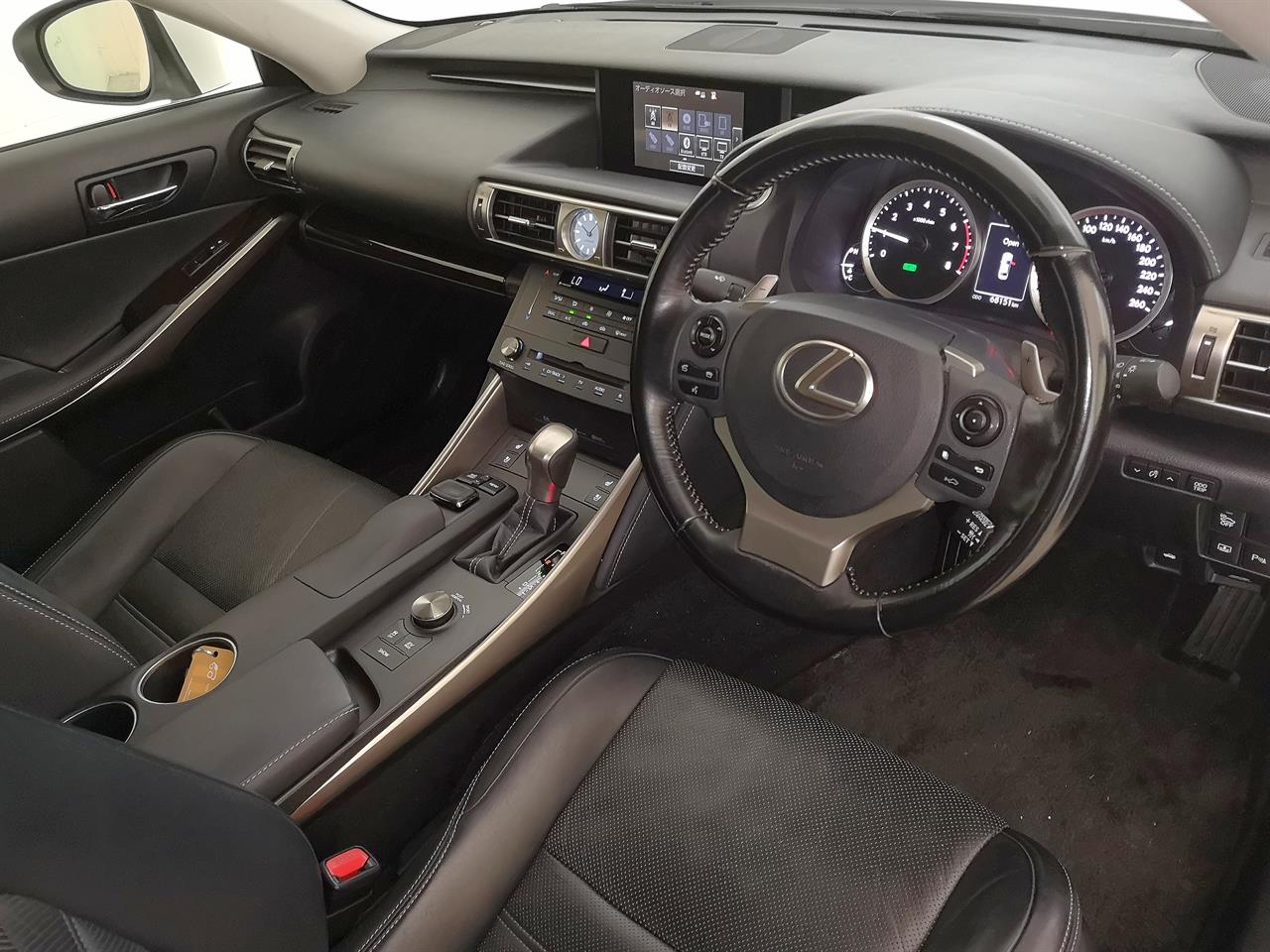 2016 Lexus IS 300H