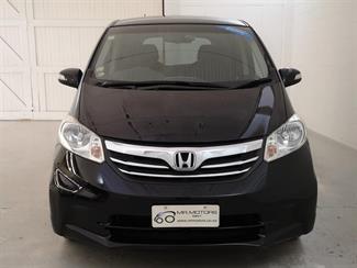 2012 Honda Freed - Thumbnail