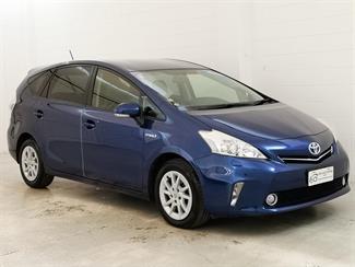 2013 Toyota Prius - Thumbnail