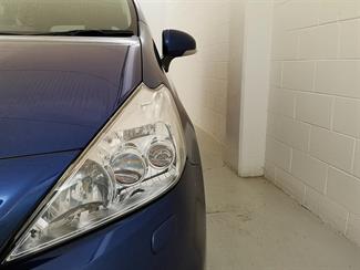 2013 Toyota Prius - Thumbnail