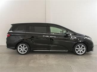 2014 Honda Odyssey - Thumbnail