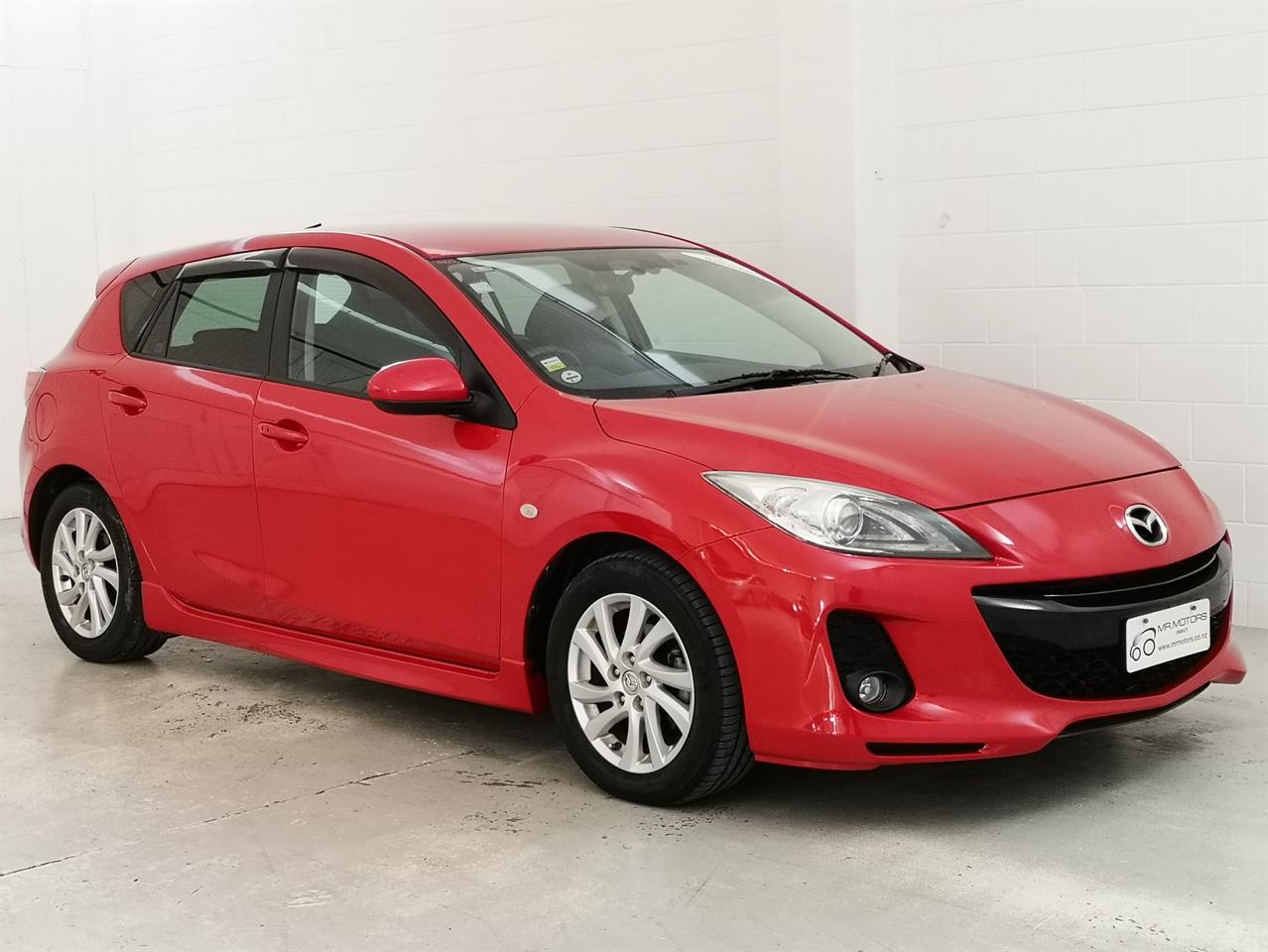 2012 Mazda Axela