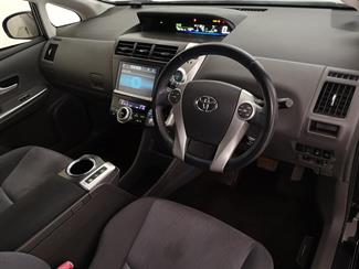 2013 Toyota Prius - Thumbnail