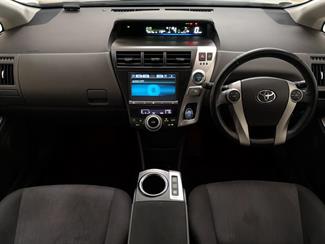 2013 Toyota Prius - Thumbnail