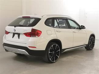 2015 BMW X1 - Thumbnail