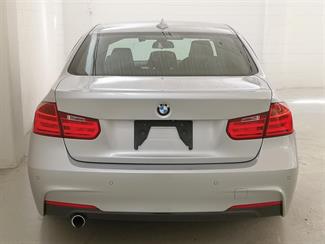 2015 BMW 320i - Thumbnail