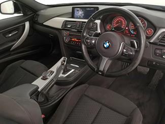 2015 BMW 320i - Thumbnail