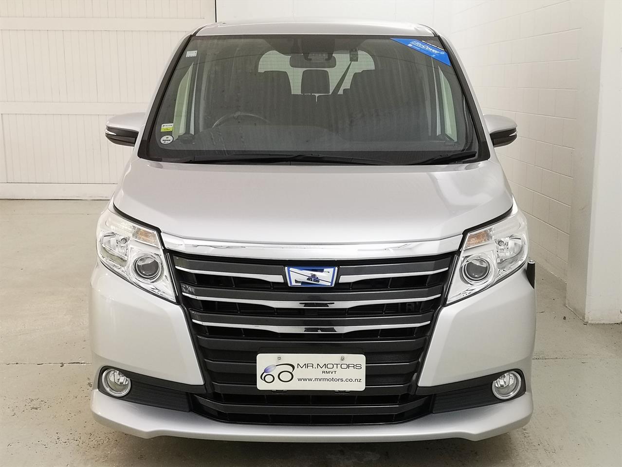 2016 Toyota Noah