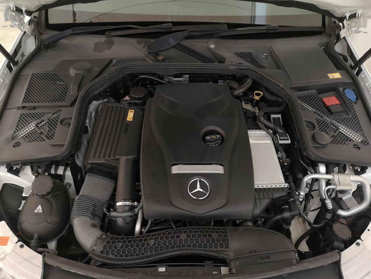 2015 Mercedes-Benz C 200