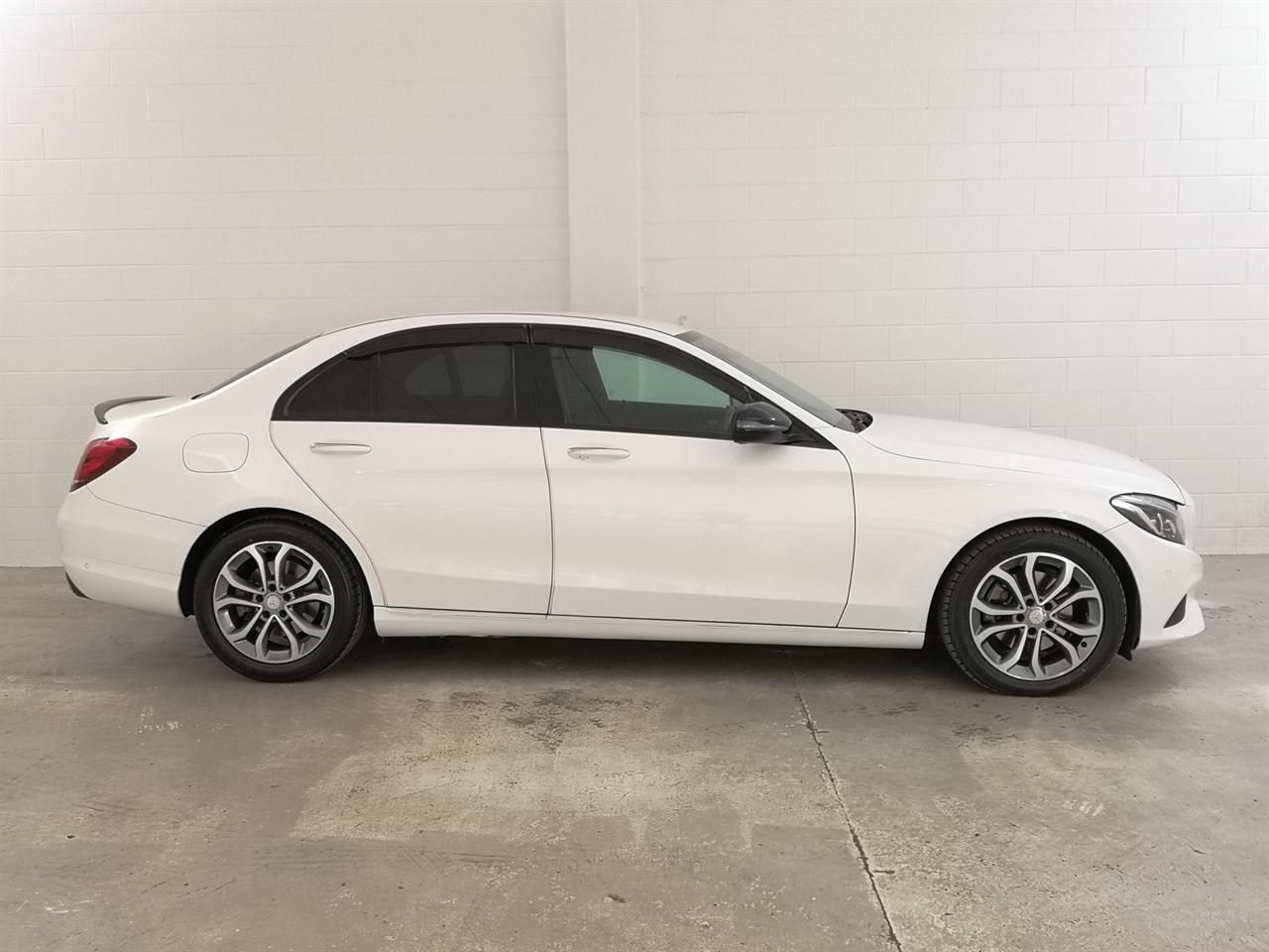 2015 Mercedes-Benz C 200